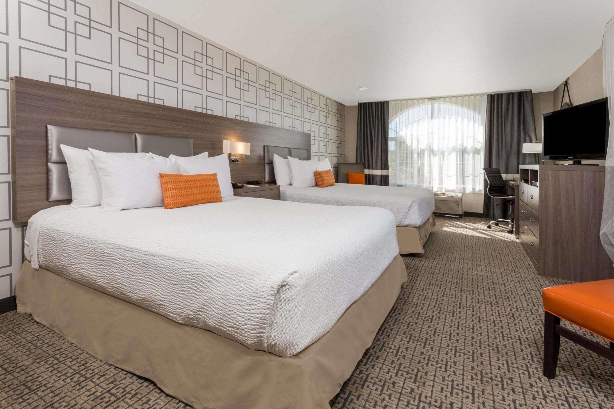 Hawthorn Suites By Wyndham Ливермор Экстерьер фото
